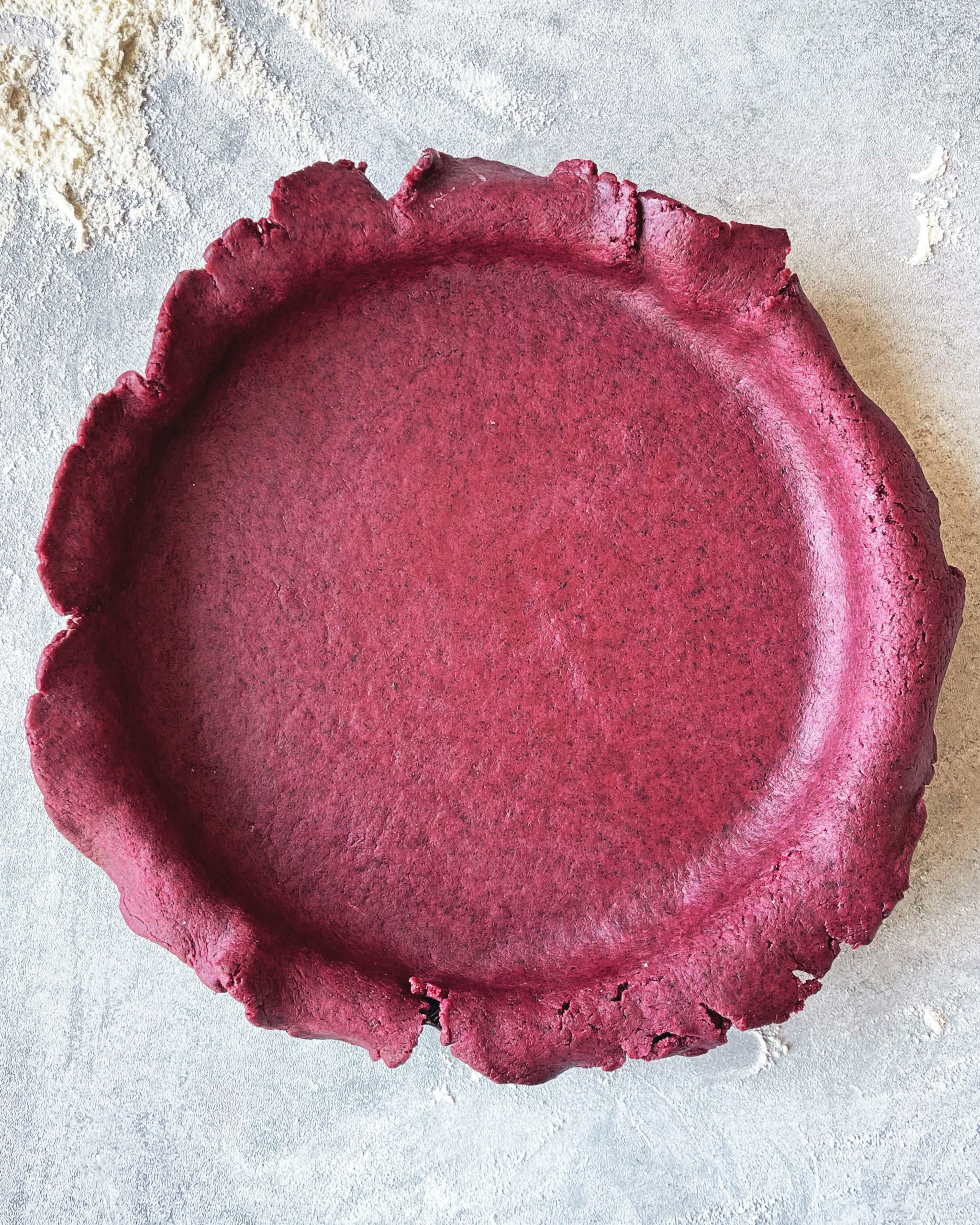 Sommerlich vegane Himbeer-Hibiskusblüten Pie Sommerlich vegane Himbeer-Hibiskusblüten Pie