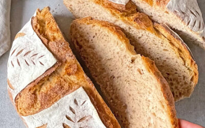 Französisches Landbrot, ein super knuspriges und aromatisches Brot, vegan